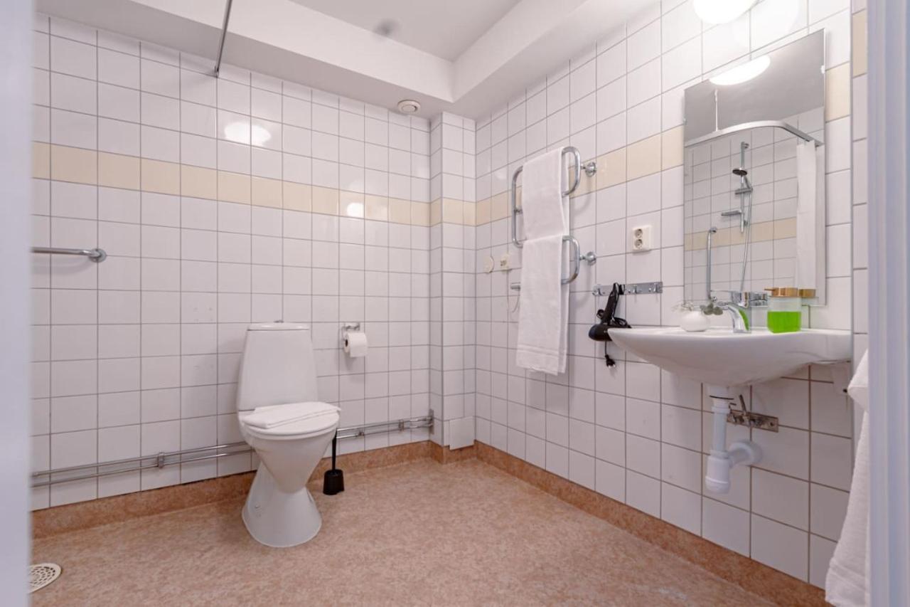 Affordable Stay In Creative Sofo - Construction Work Stockholm Exterior photo